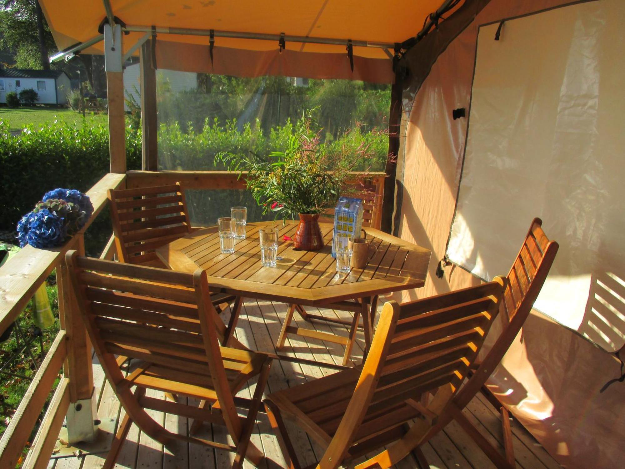 Camping De Trezulien 두아르느네 외부 사진