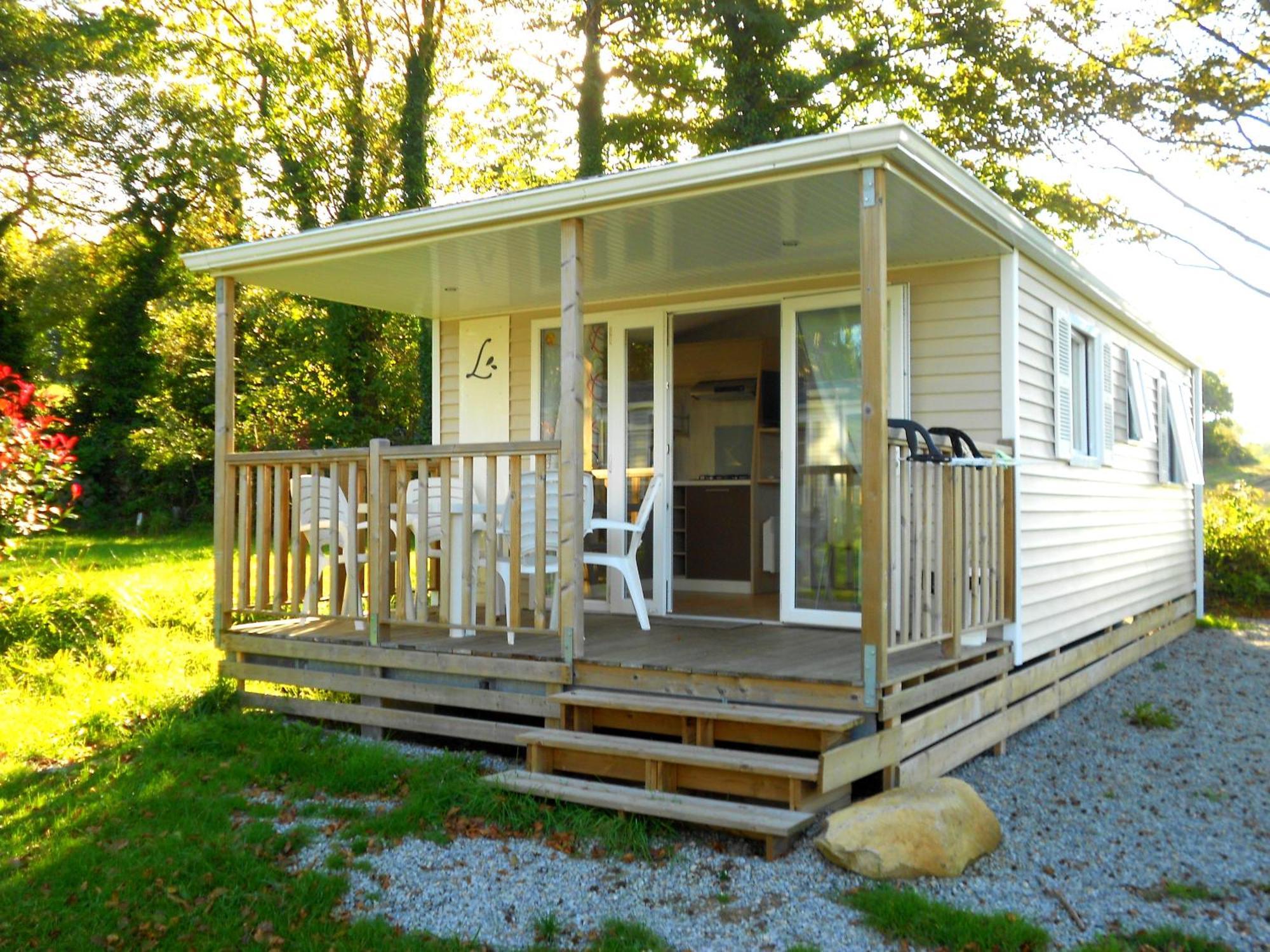 Camping De Trezulien 두아르느네 외부 사진