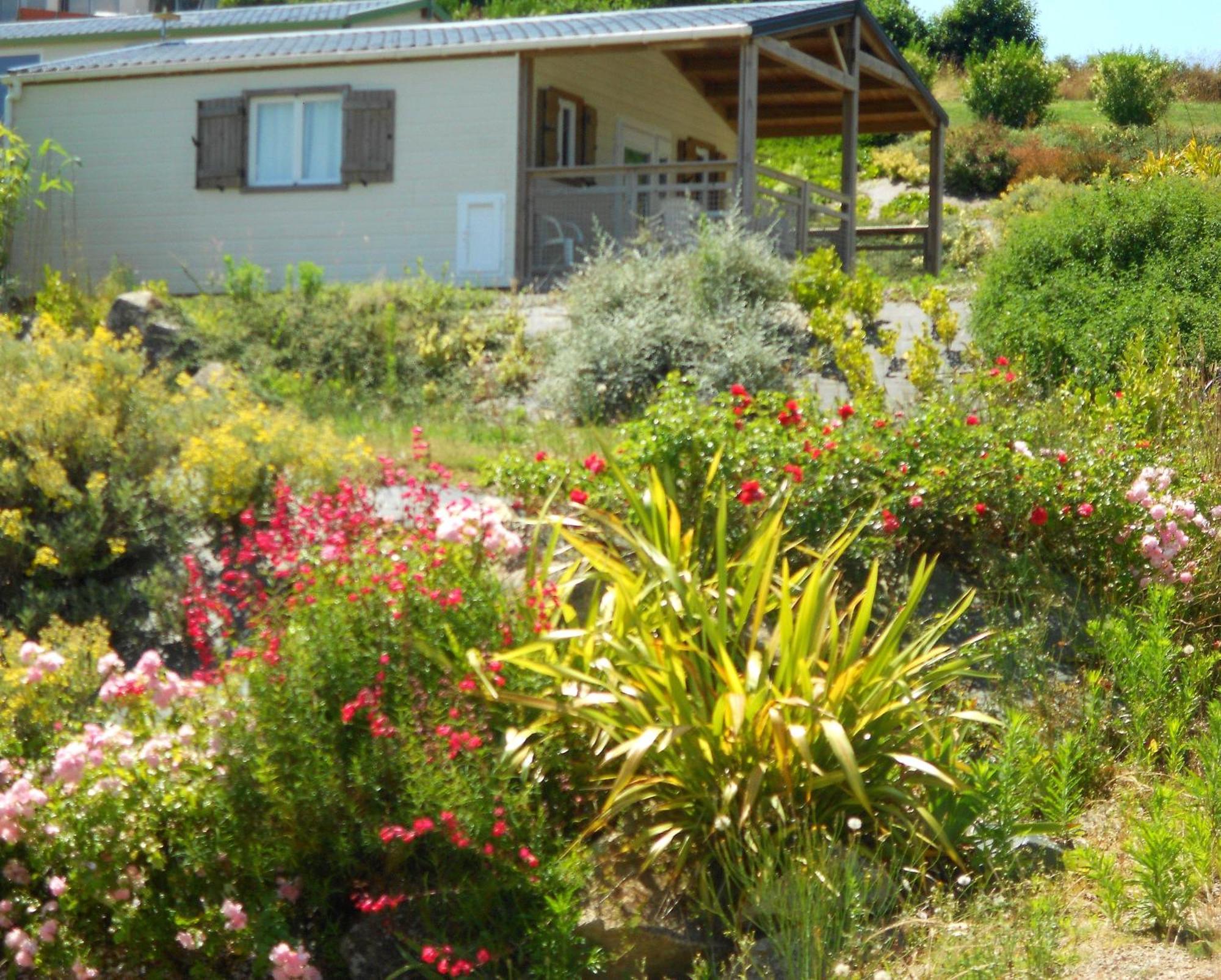 Camping De Trezulien 두아르느네 외부 사진